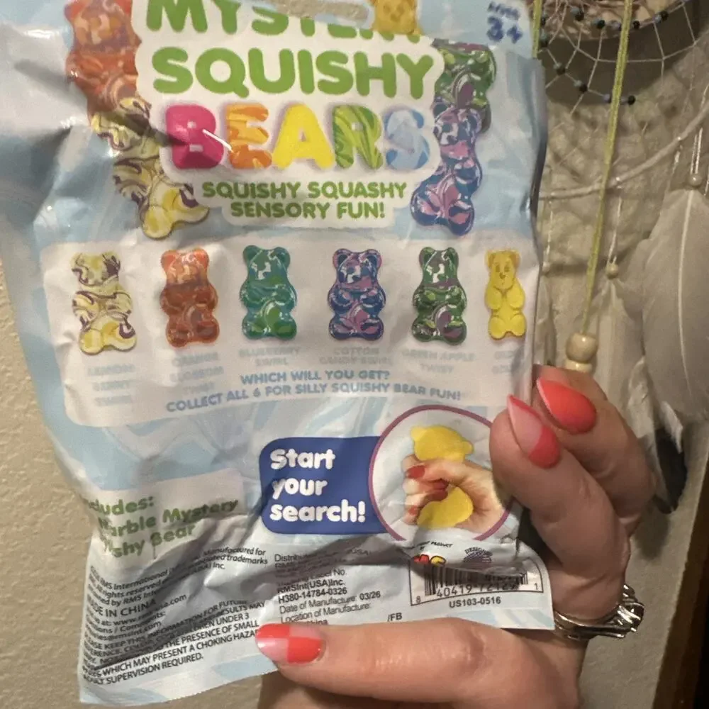 NEW, MYSTERY SQUISHY BEARS, SQUISHY SQUASHY SENSORY FUN, Green Apple Twist